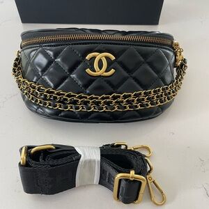 Brand New Crossbody Belt Bag comes in a box